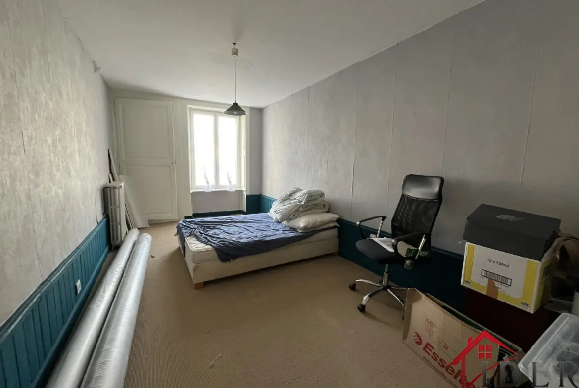 À vendre : Maison de 120 m² à Bourbonne les Bains 