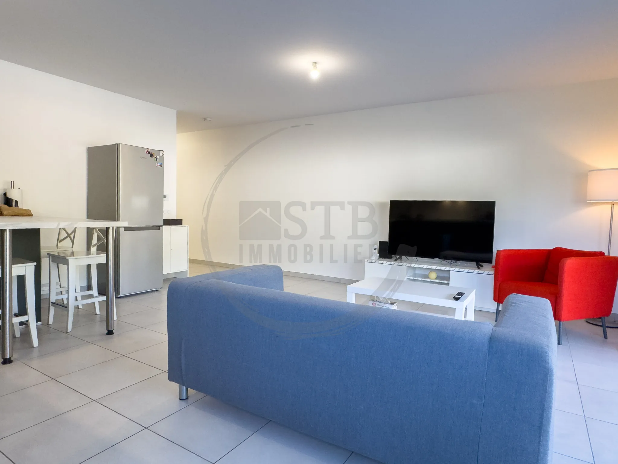 Appartement moderne de 71 m² au Pouzin avec garage et terrasse 