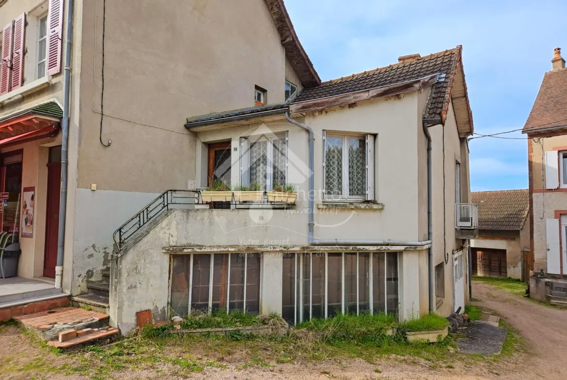 Maison de village avec terrain à Saint-Léon à vendre 