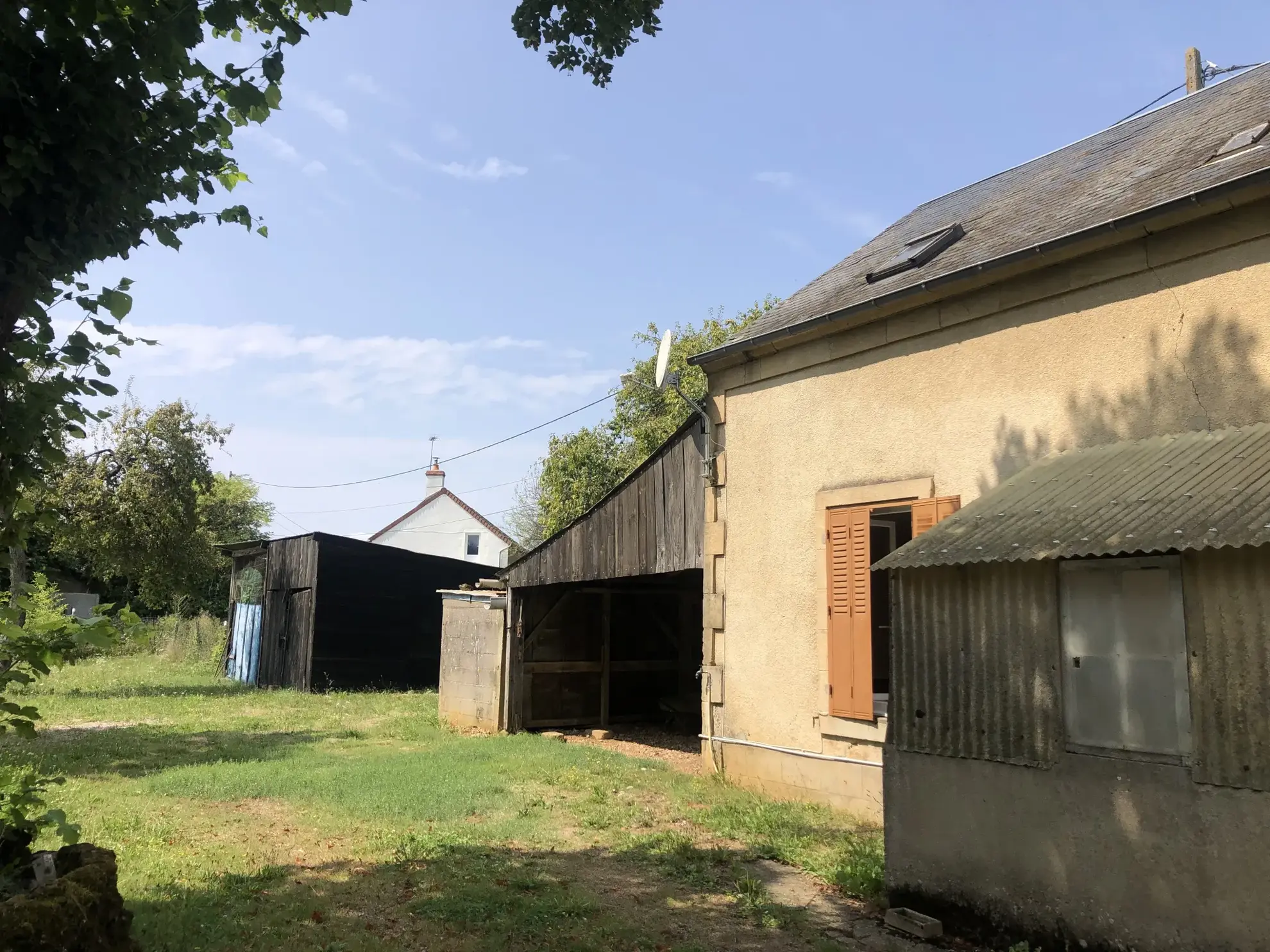 Maison 5 pièces à vendre près de Prémery Est 