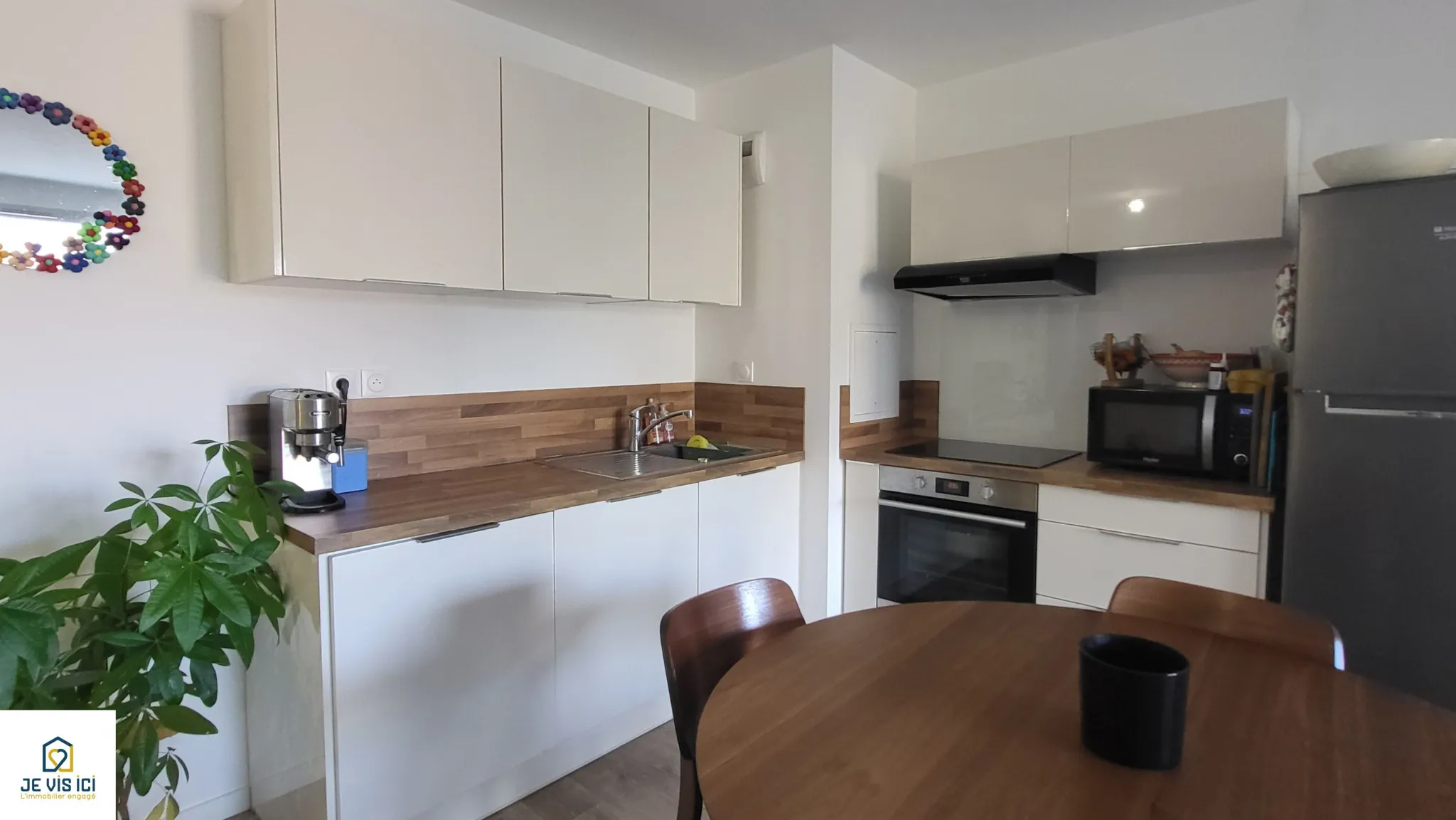 À vendre : Charmant T2 de 49m² à Lille avec balcon 