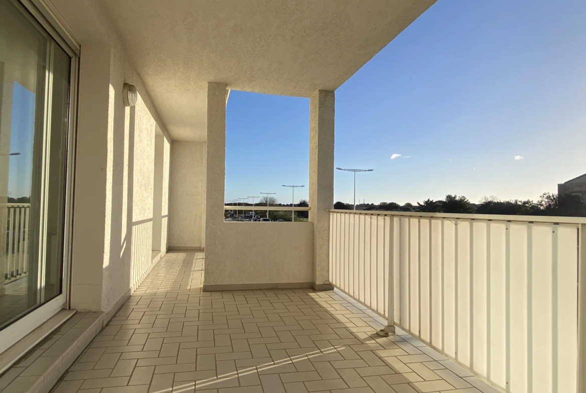 Appartement T3 avec Terrasse et Garage à Saint-Gaudérique, Perpignan 