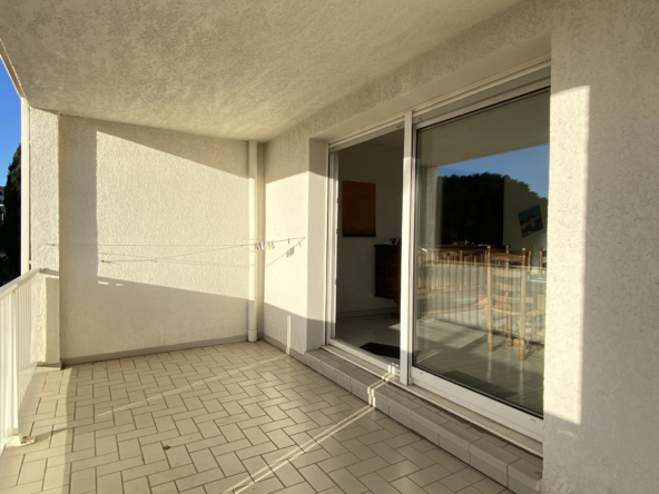 Appartement T3 avec Terrasse et Garage à Saint-Gaudérique, Perpignan