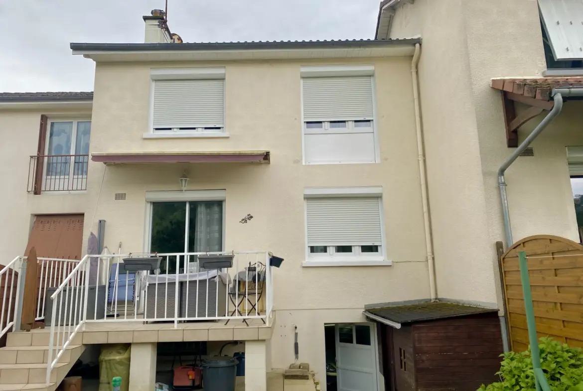 Maison mitoyenne 4 pièces à vendre à Vierzon 