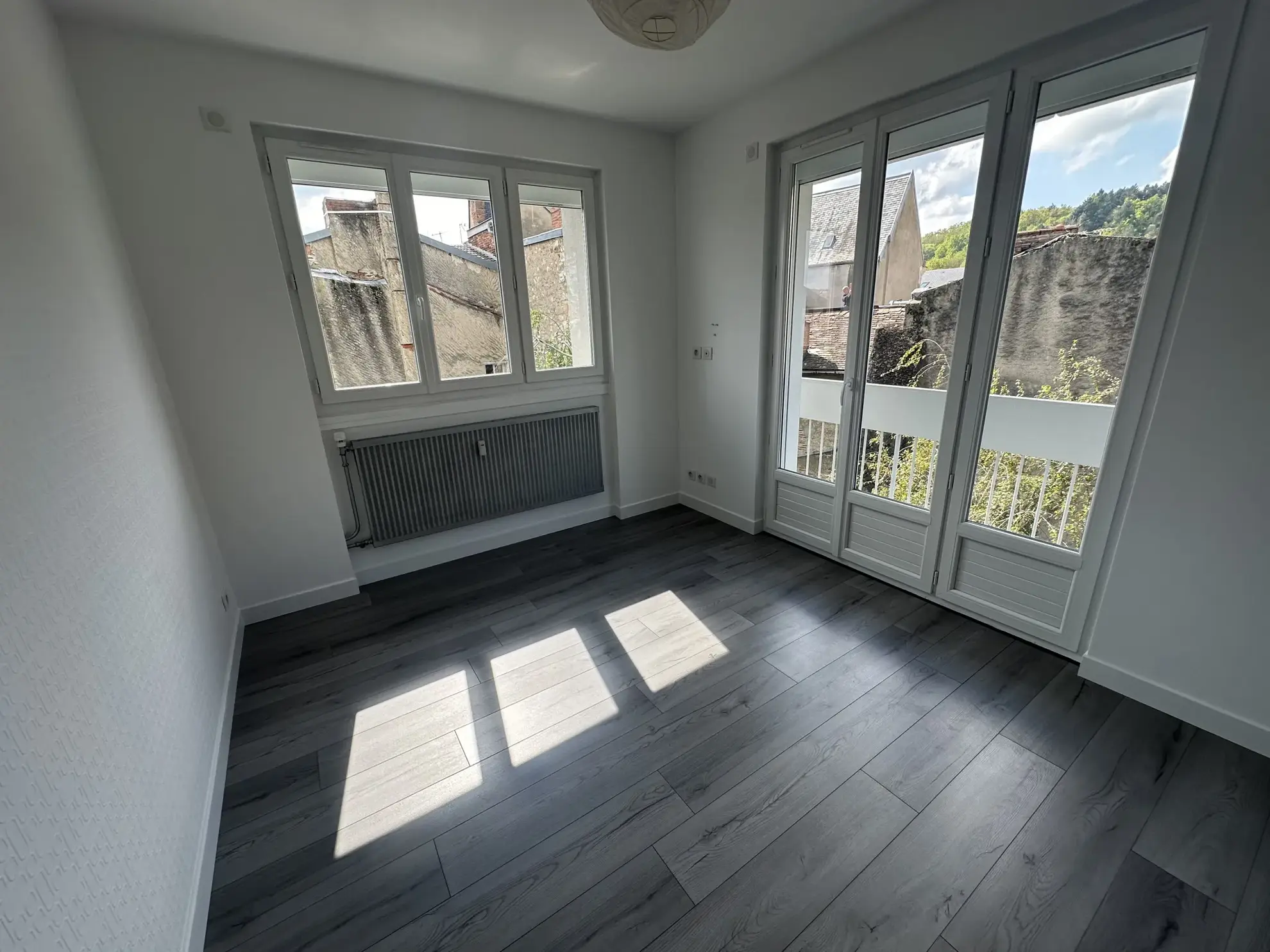 Bel appartement T3 rénové à Cusset 