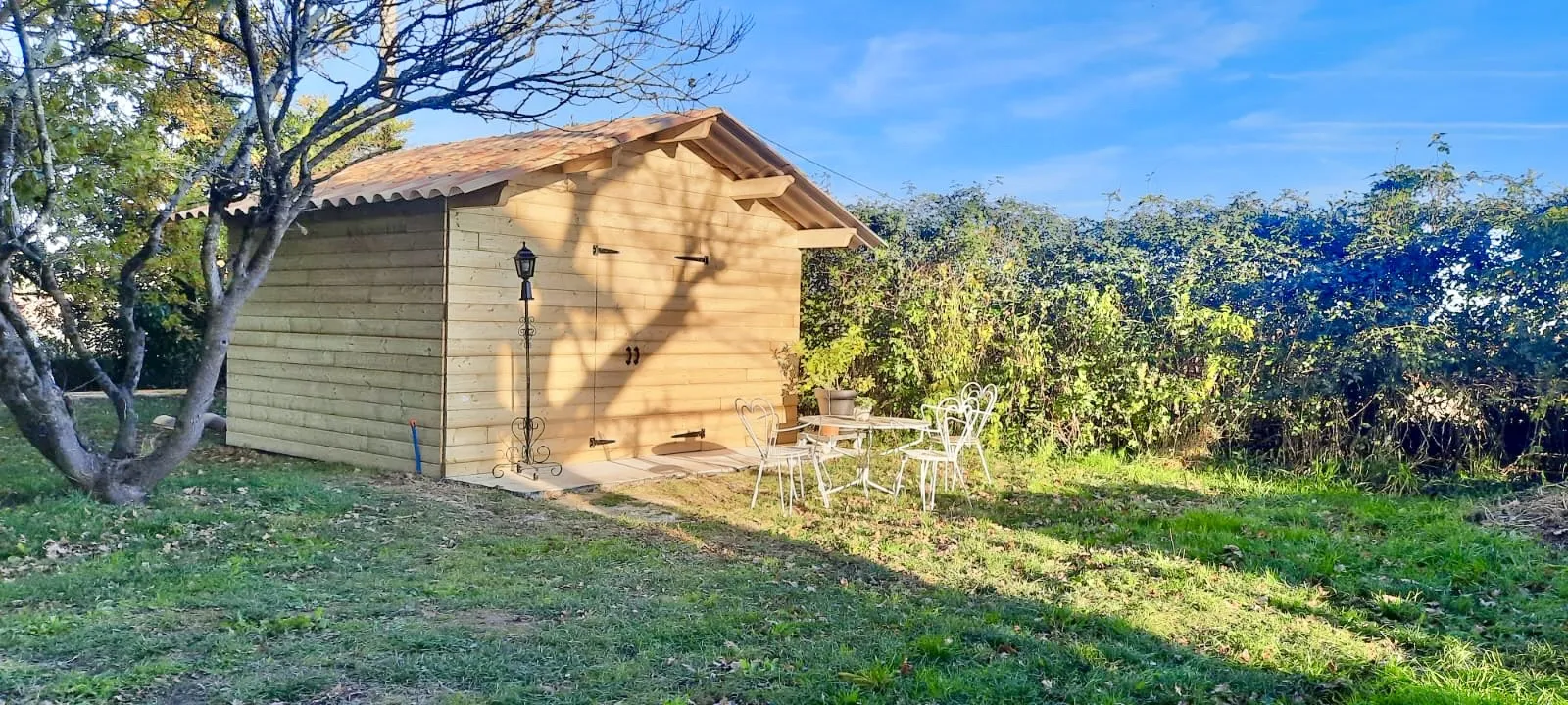 Maison en pierre avec 4 chambres et grand jardin à Saint Sylvestre sur Lot 