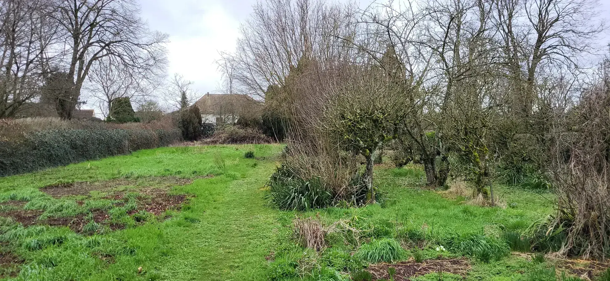 À vendre : Longère avec dépendances près d'Abbeville 