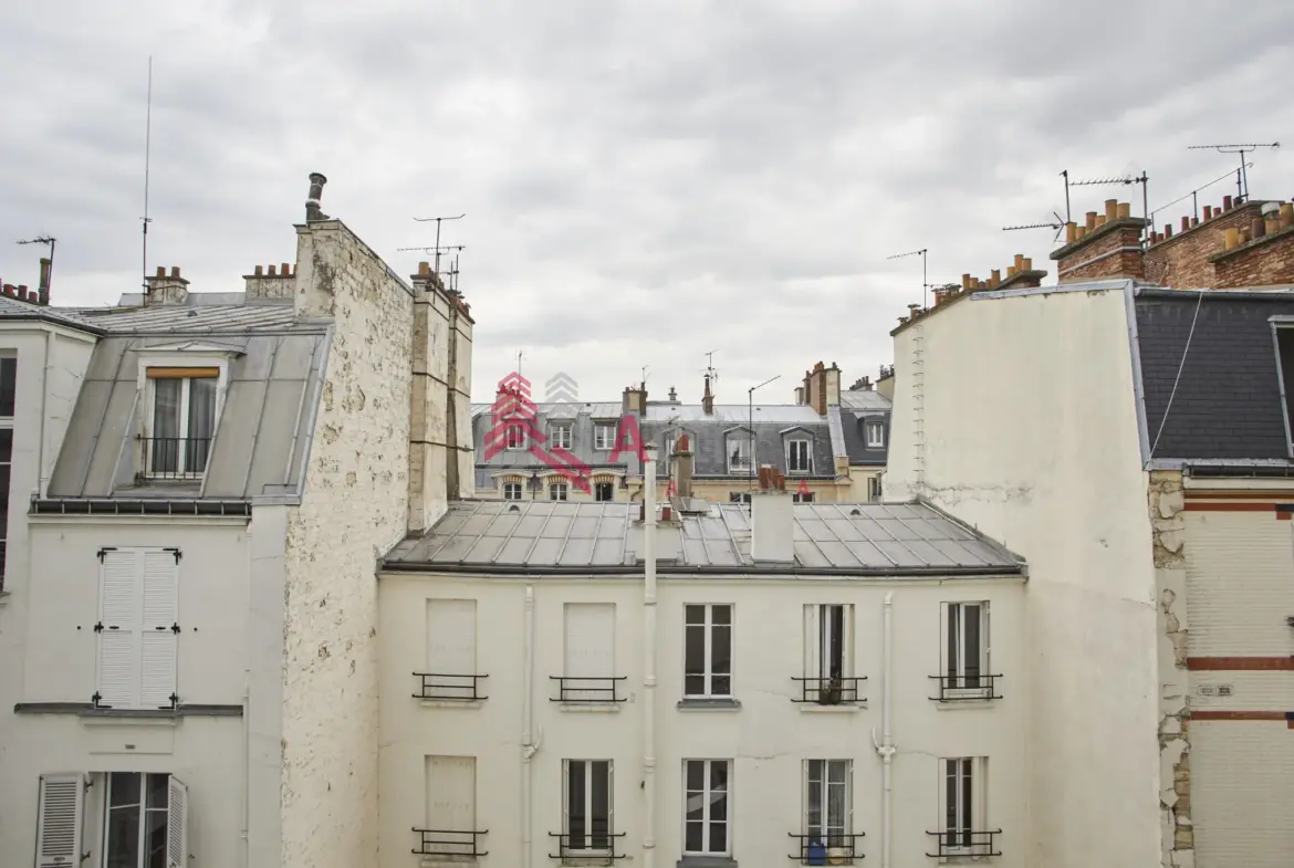 À vendre : Appartement 2 pièces dans le quartier des Batignolles à Paris 17ème 