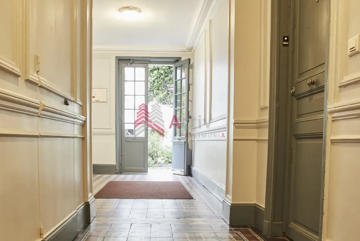 À vendre : Appartement 2 pièces dans le quartier des Batignolles à Paris 17ème 