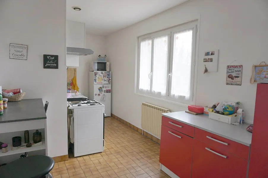 À vendre : Joli pavillon individuel sur sous-sol à Varenne St Germain 