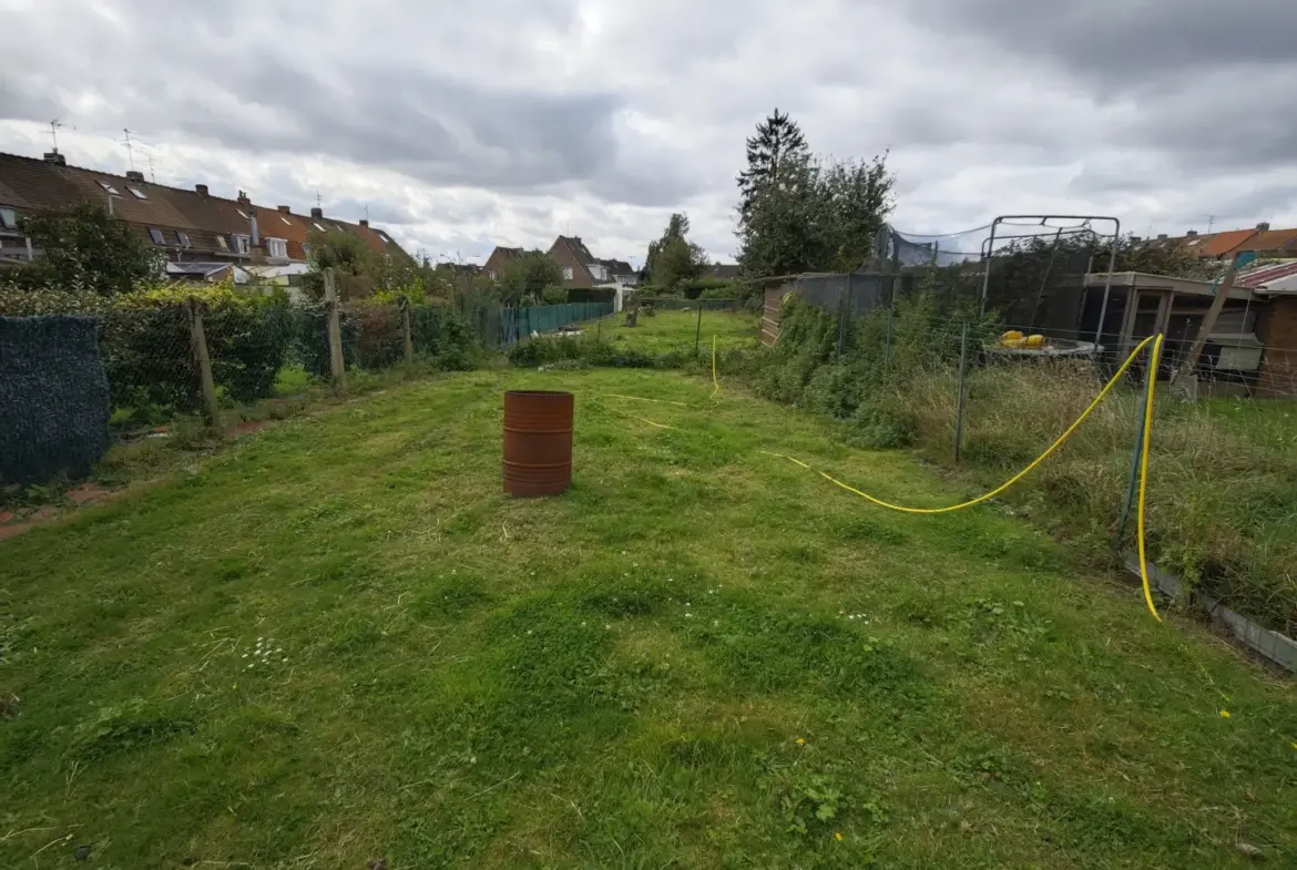 À vendre : Maison familiale avec jardin et garage à Wattrelos 