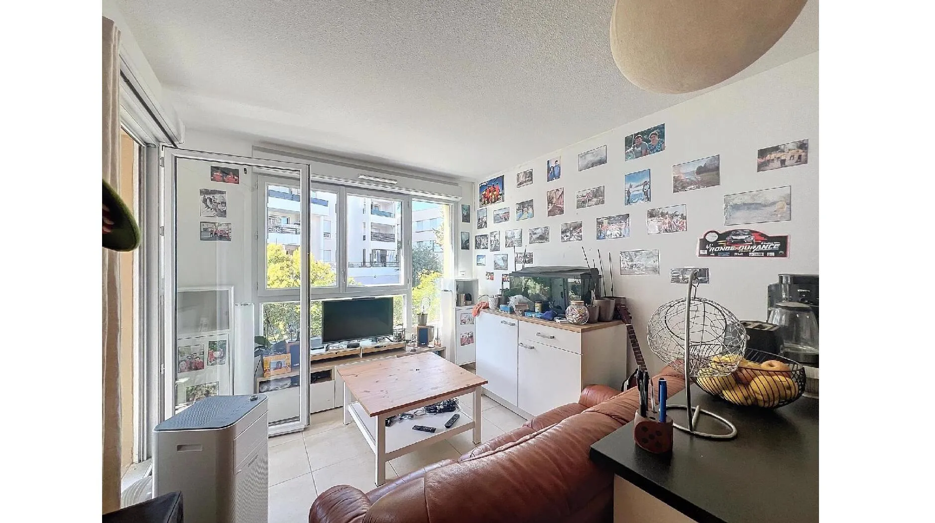 Appartement de type 2 avec terrasse et garage à Gardanne 