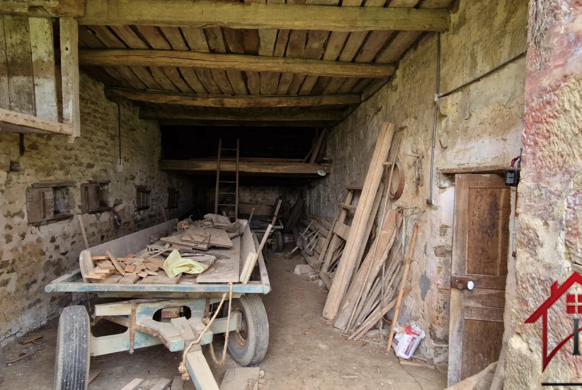 Ancienne ferme avec terrain à Maizière sur Amance 