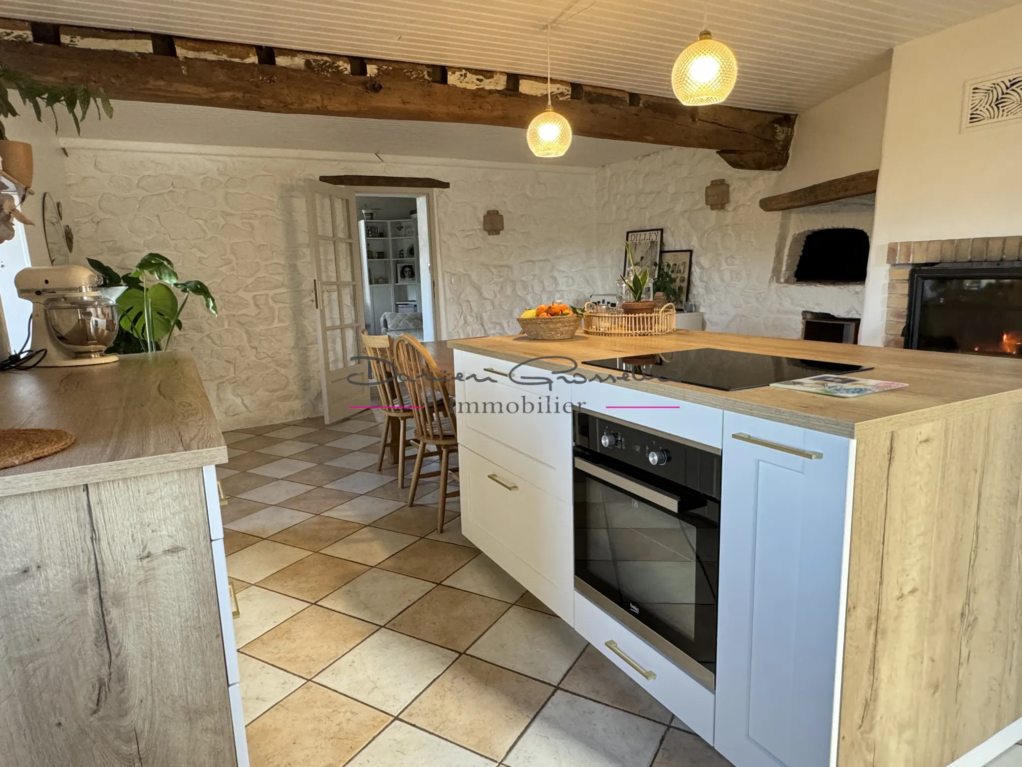 Maison en pierre à vendre à Amplepuis - 135 m² 