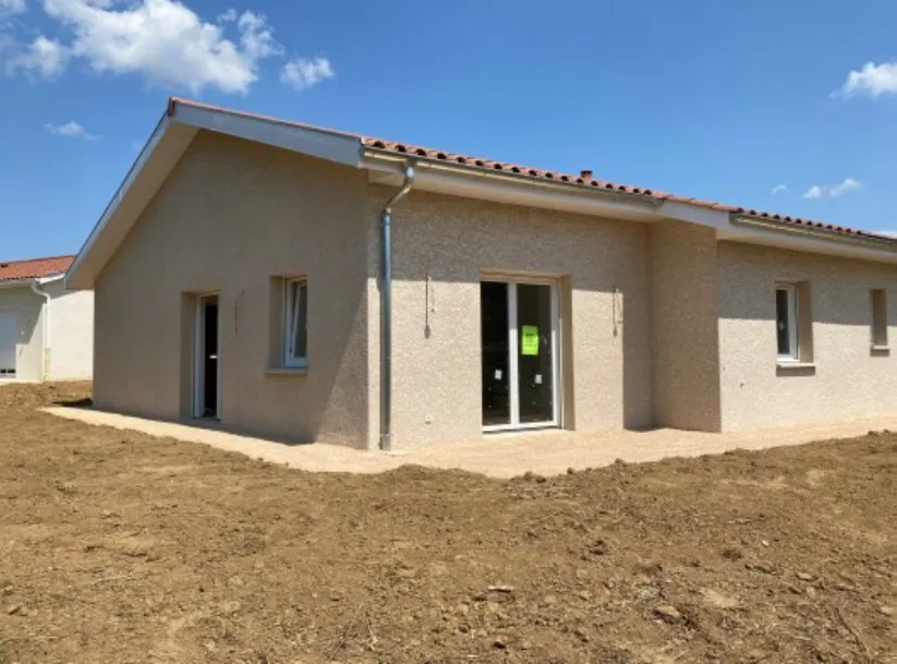 Maison neuve de 90 m² à Sennece les Mâcon - Disponible immédiatement 