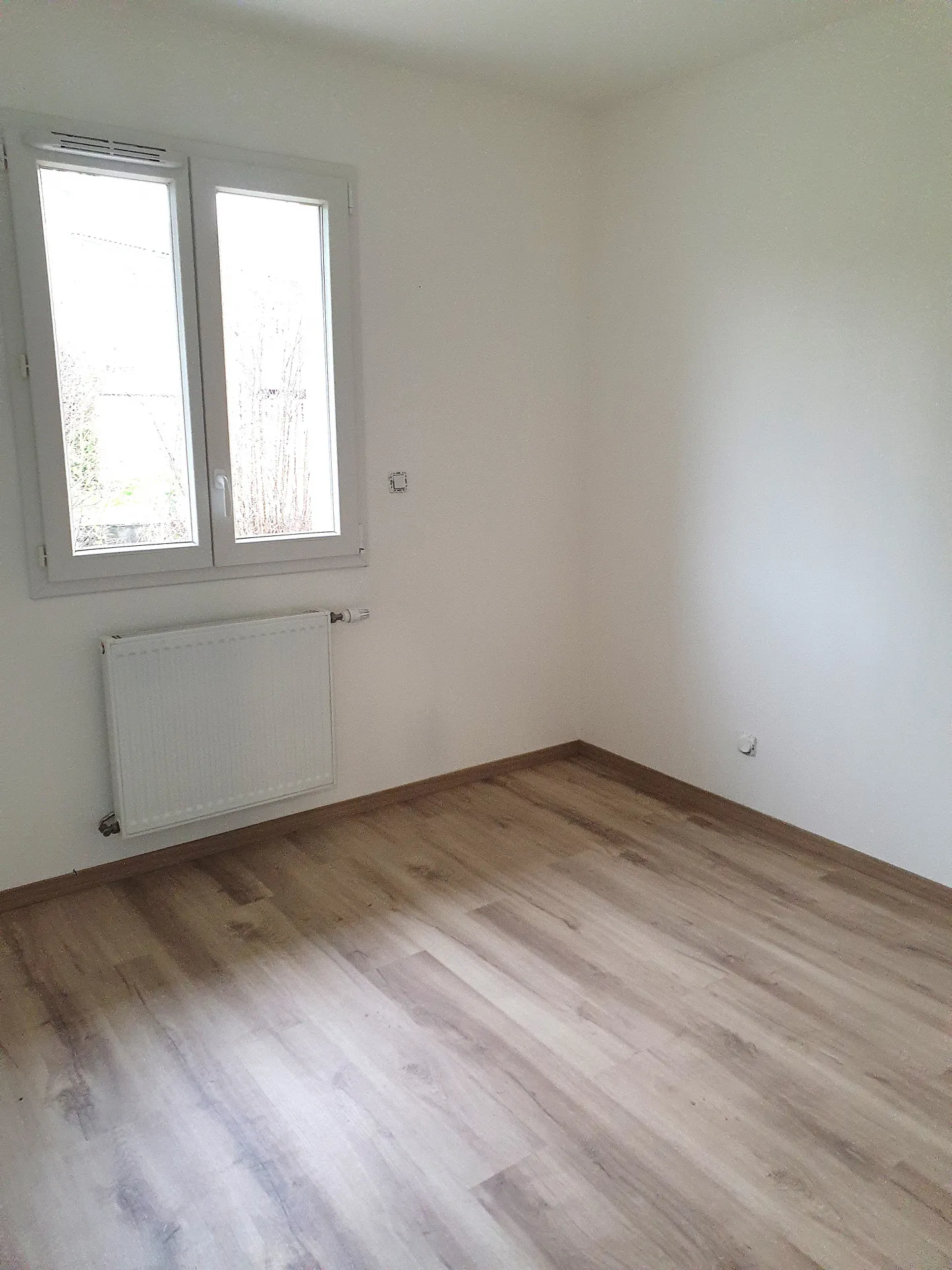 Maison neuve de 90 m² à Sennece les Mâcon - Disponible immédiatement 