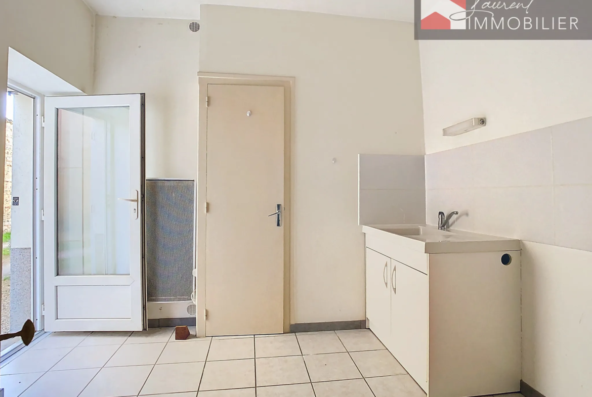 À vendre : Immeuble de 2 appartements à Pont-de-Vaux 