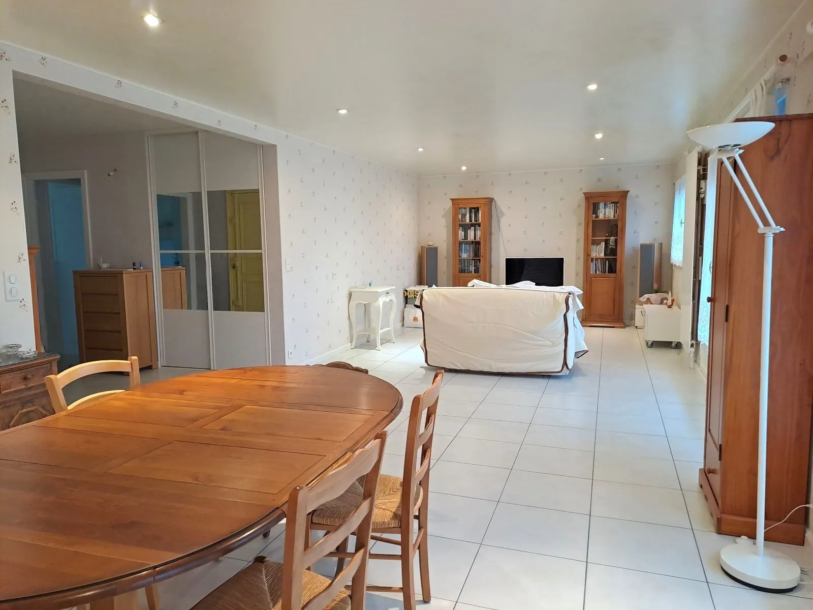 À vendre : Appartement 3 pièces de 101 m² aux Essarts-le-Roi 