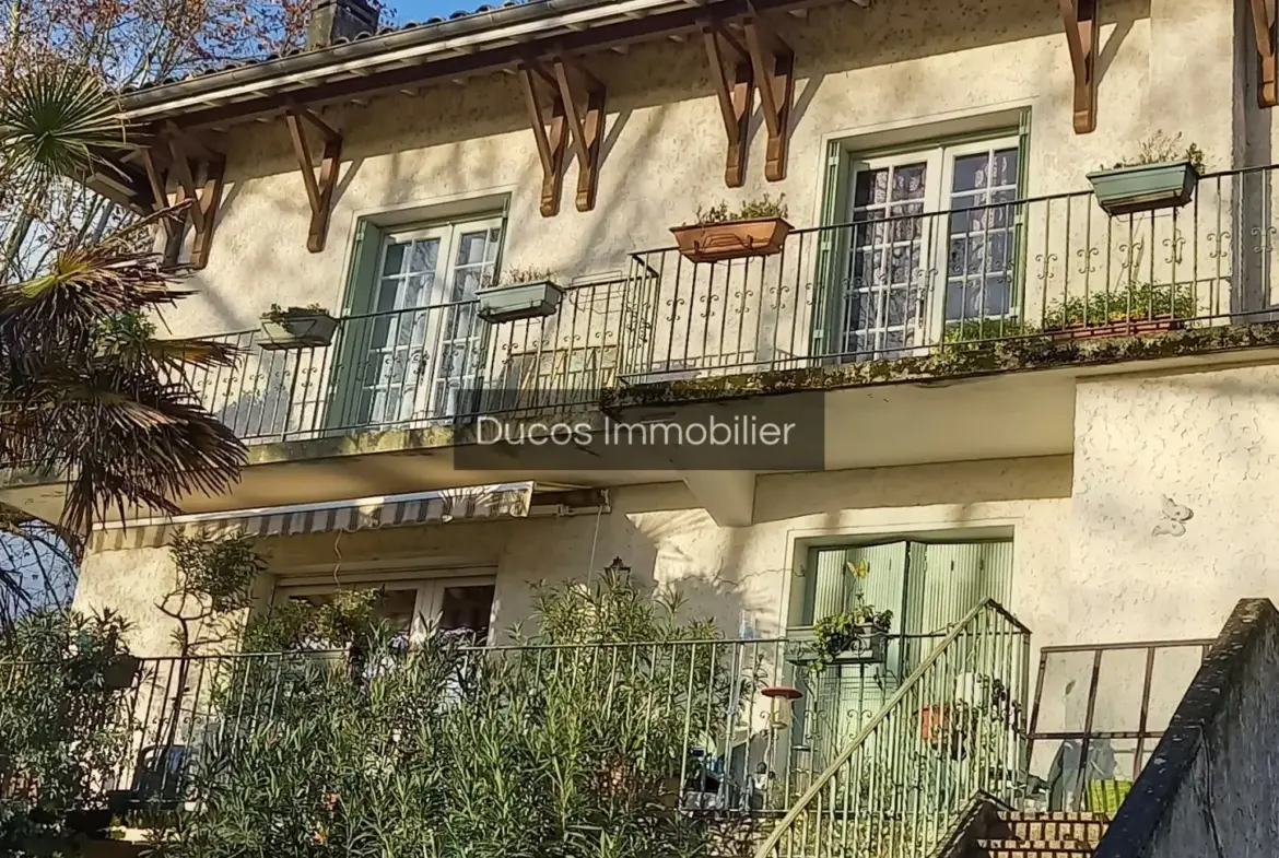 Maison familiale au cœur de Marmande - 4 chambres, jardin et garage 