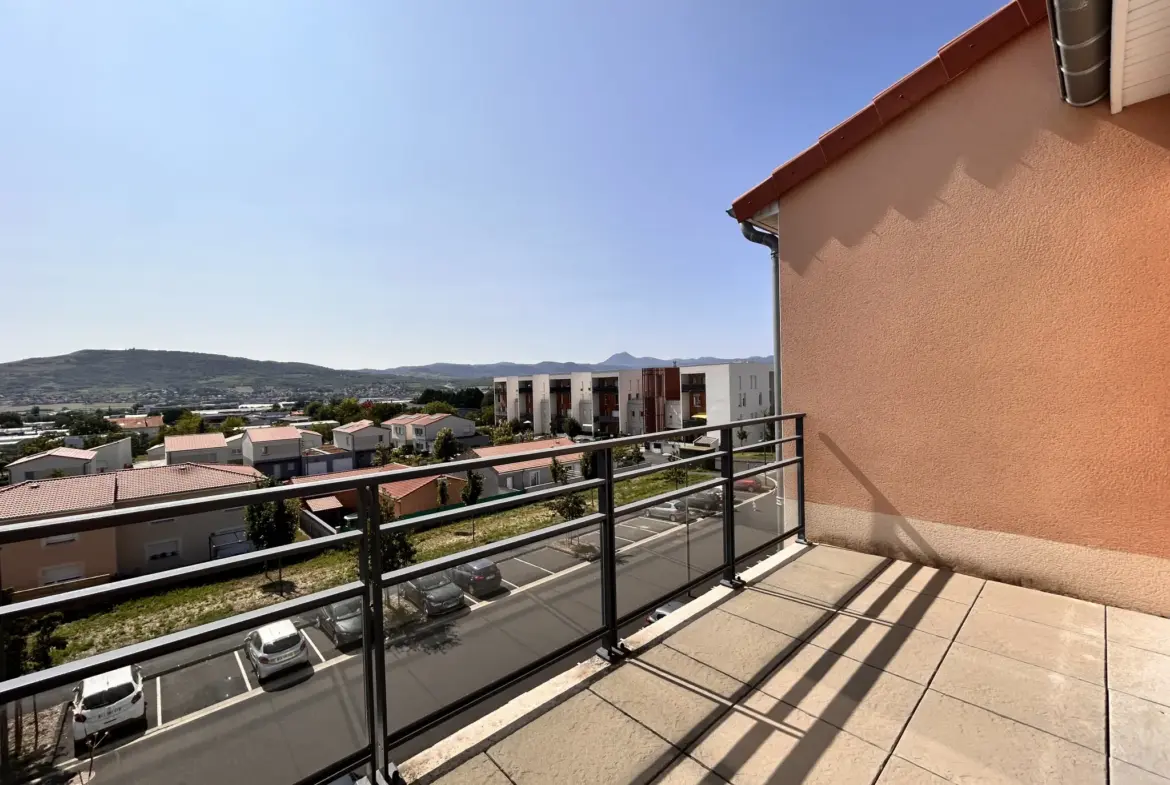 Appartement lumineux 3 pièces avec garage à Cournon d'Auvergne 