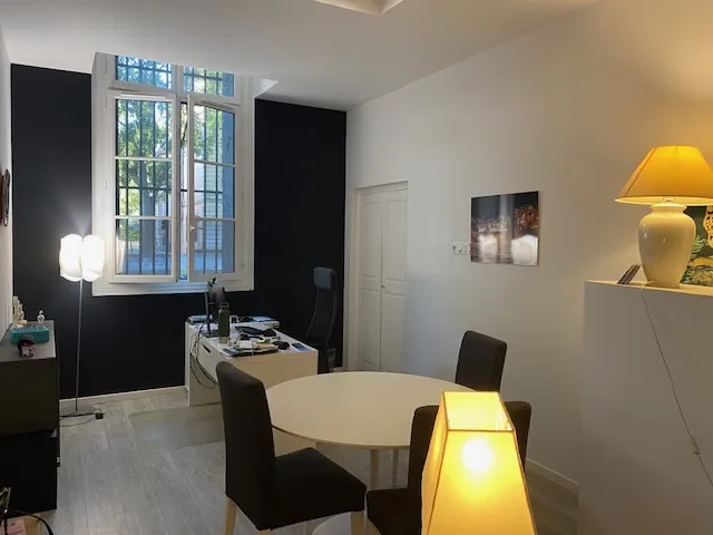 À vendre : Appartement T2 de 65 m² aux Quais de la Fontaine à Nîmes 