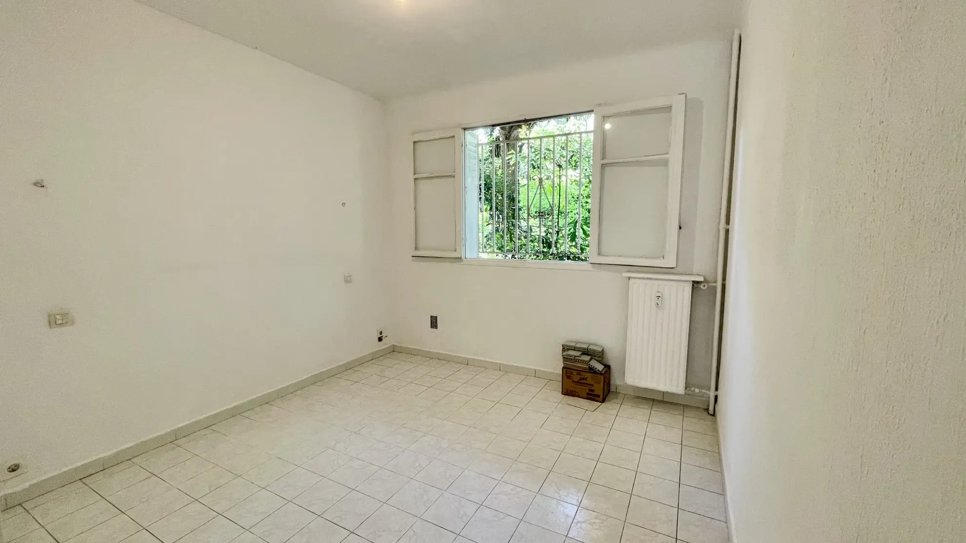 À vendre : Appartement 2 pièces lumineux à Cannes avec parking 