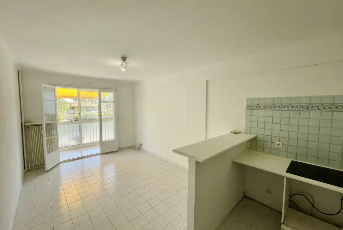 À vendre : Appartement 2 pièces lumineux à Cannes avec parking 