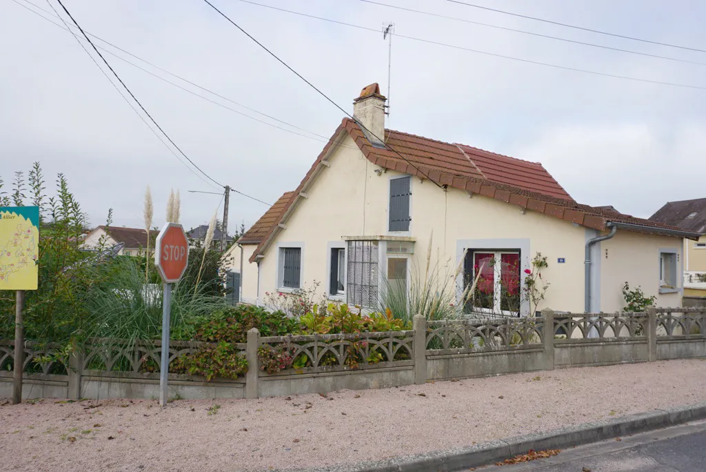 À vendre : Maison de village à St Léger sur Vouzance 