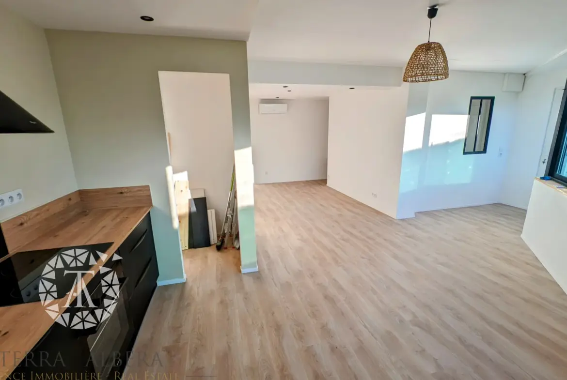 Banyuls-sur-Mer - Bel Appartement Rénové à Vendre 