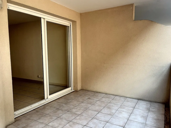 À vendre : Appartement F2 avec balcon et parking à Draguignan