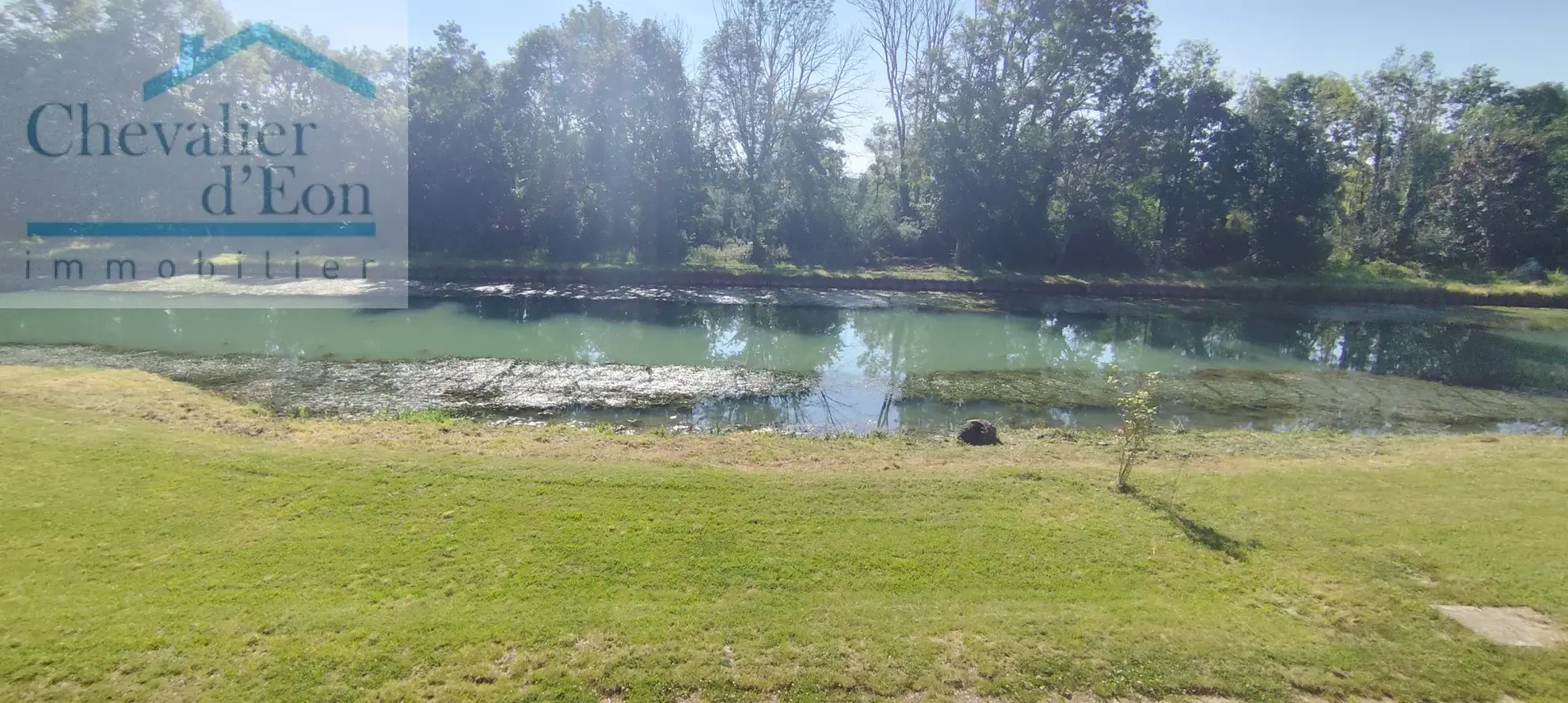 Maison isolée dans la campagne à Chassignelles face au canal de Bourgogne - 90 m² 