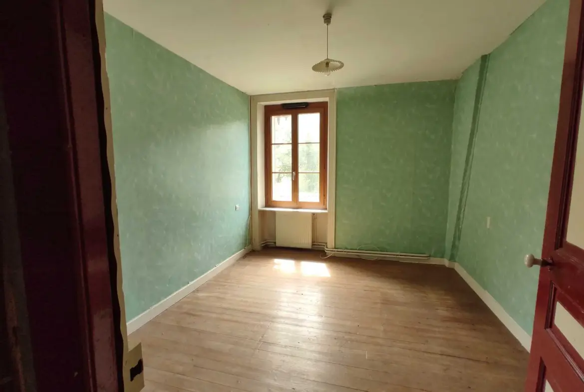 Maison de 95 m² avec Grange à St Denis sur Sarthon 