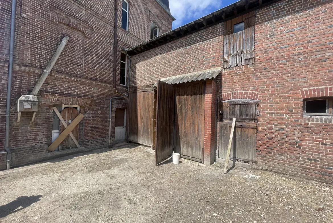 Maison de Maître à vendre au centre de Livarot 