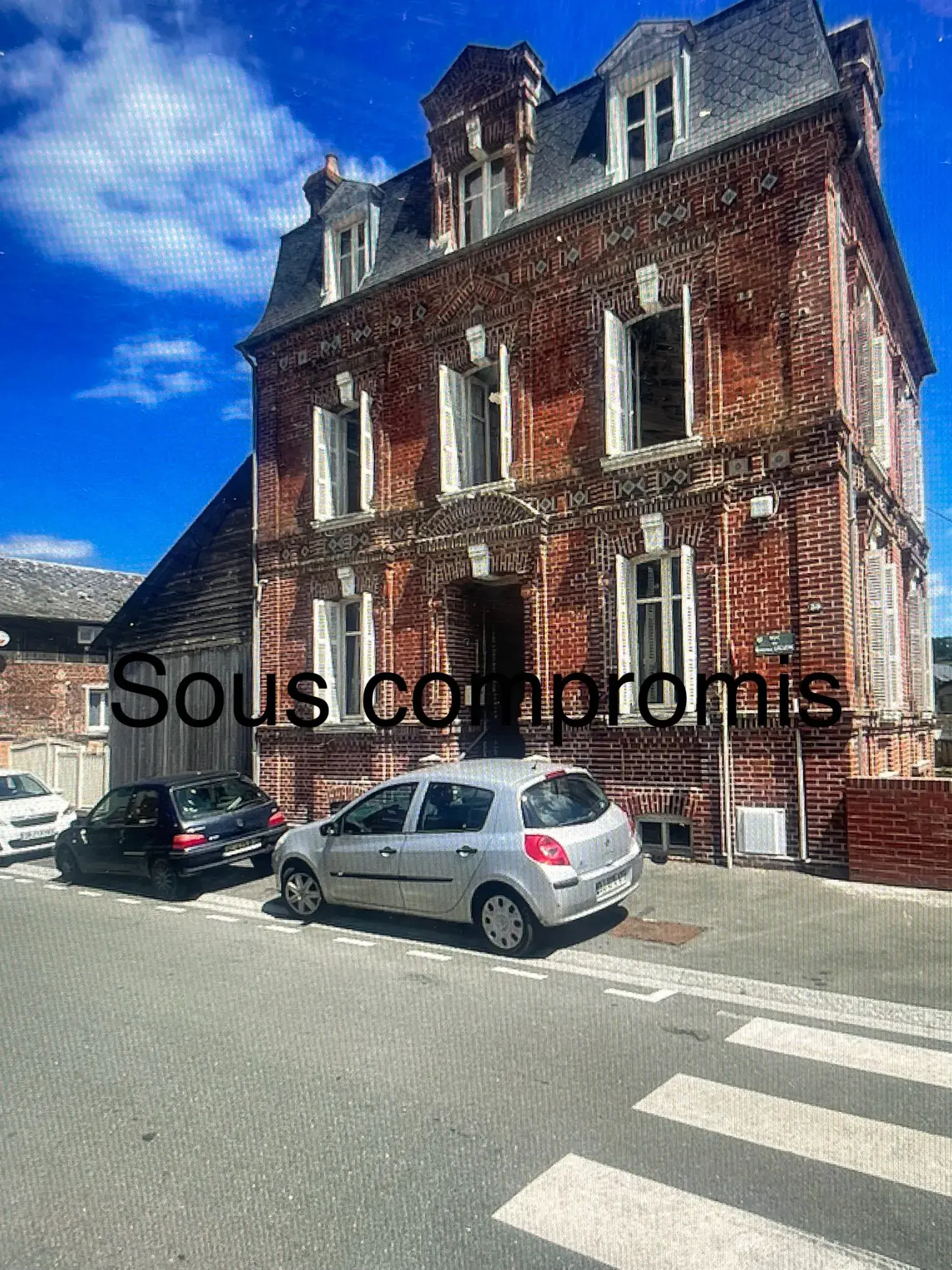 Maison de Maître à vendre au centre de Livarot 