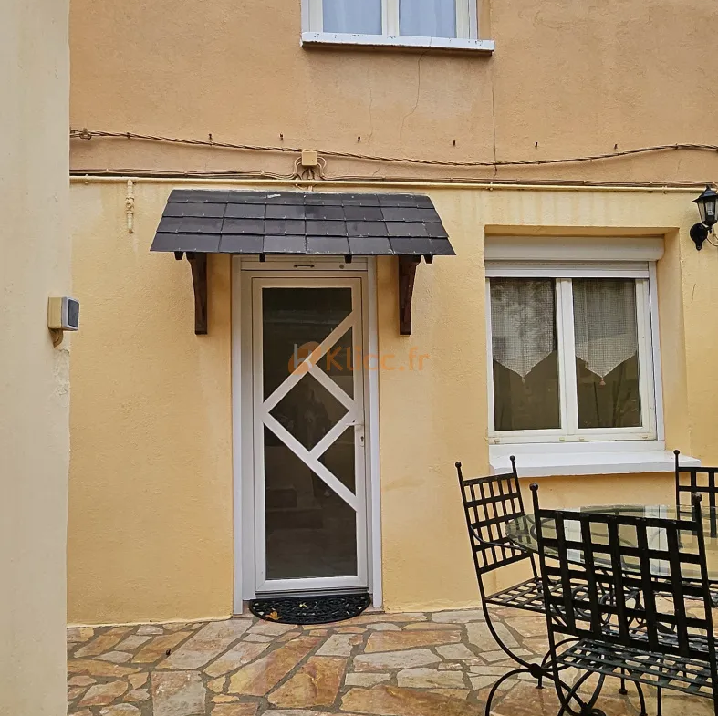 Maison de ville à vendre à Sotteville-lès-Rouen avec terrasse 