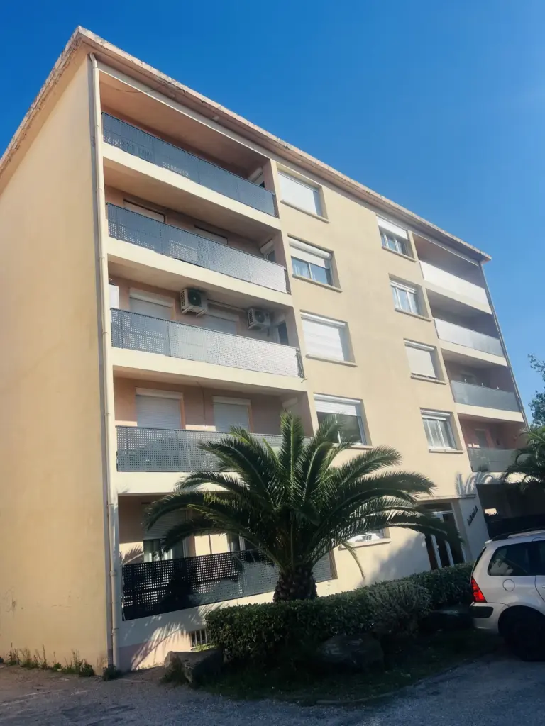 Appartement Type 4 à vendre à Lunel - Idéal pour investissement