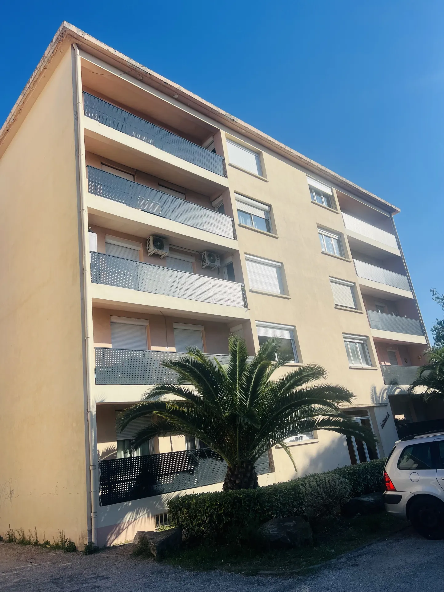 Appartement Type 4 à vendre à Lunel - Idéal pour investissement 