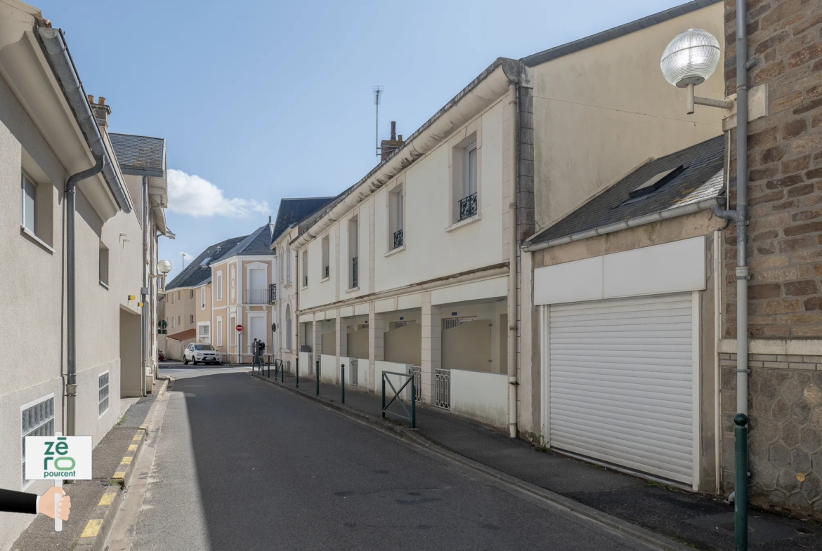 À vendre : Appartement T2 avec terrasse près du remblai des Sables 