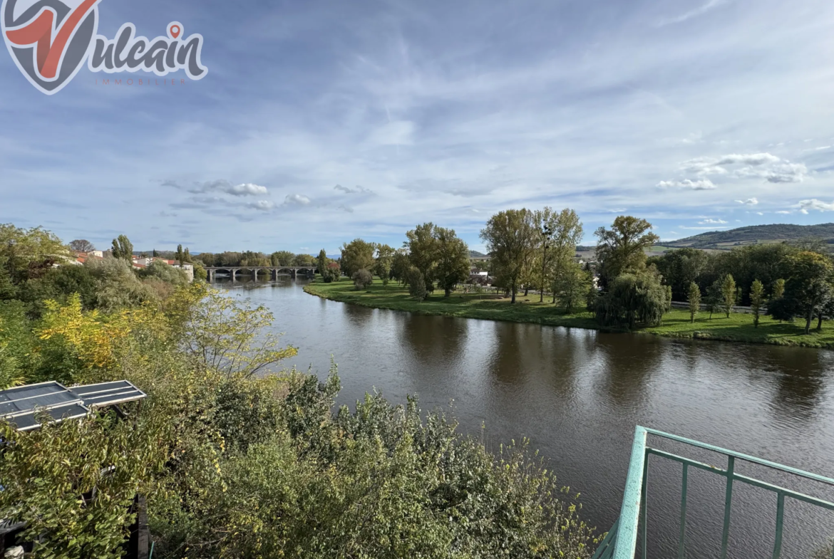 Maison de 100 m² avec jardin à Pont-du-Château 