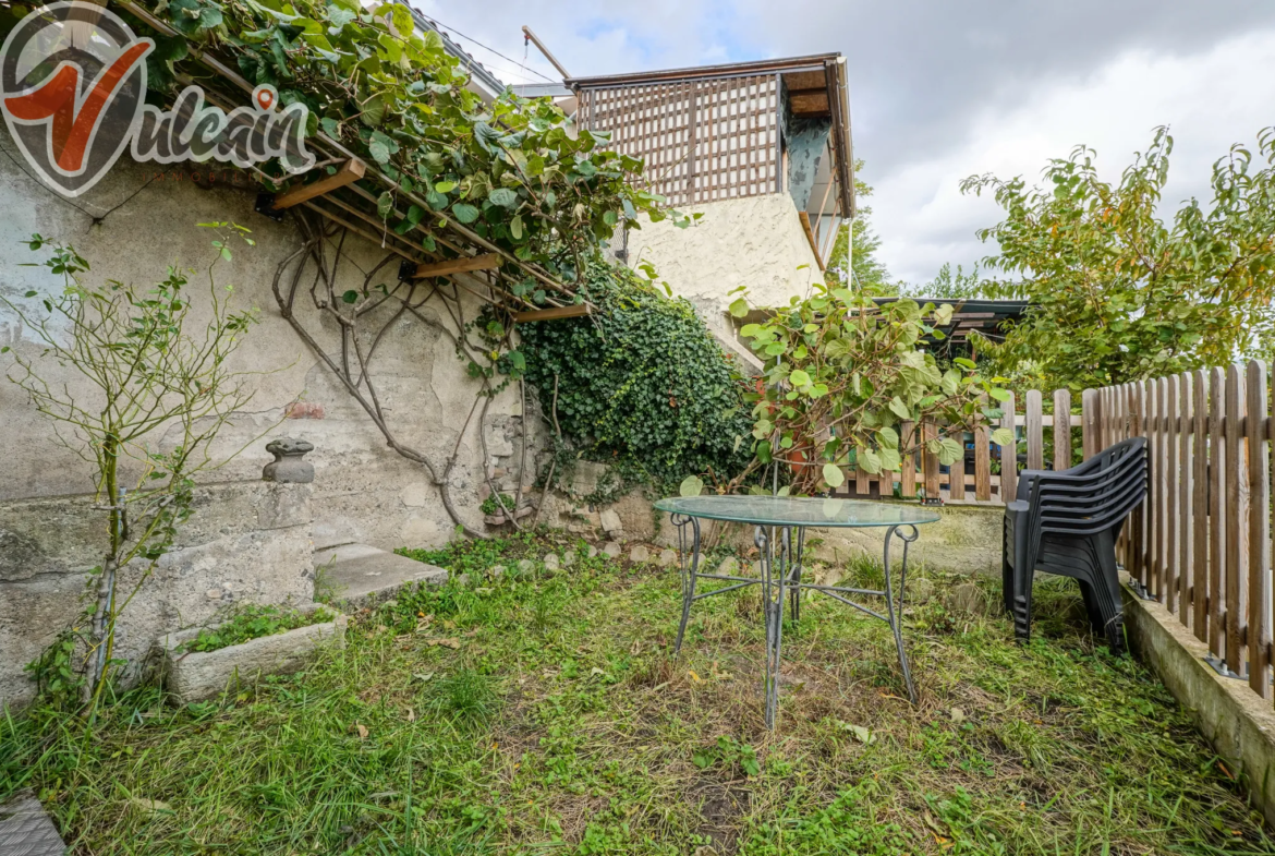 Maison de 100 m² avec jardin à Pont-du-Château 