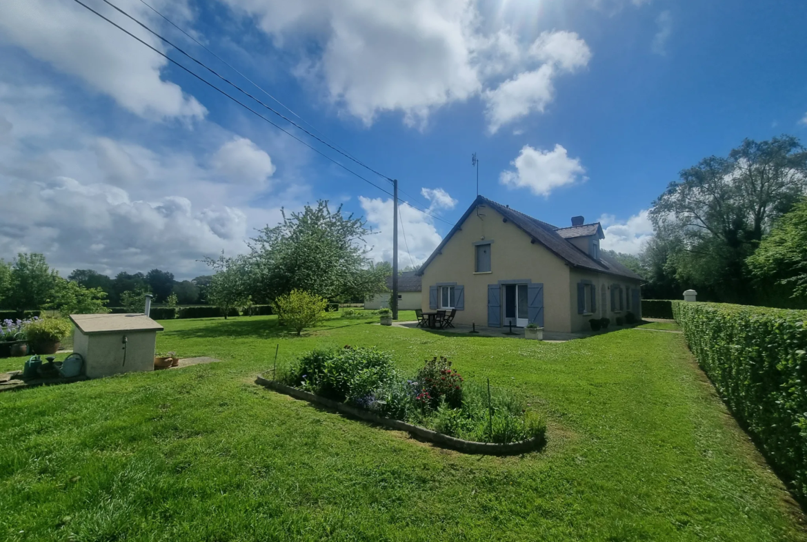 Maison 140 m² avec 3 chambres au Mêle Sur Sarthe 