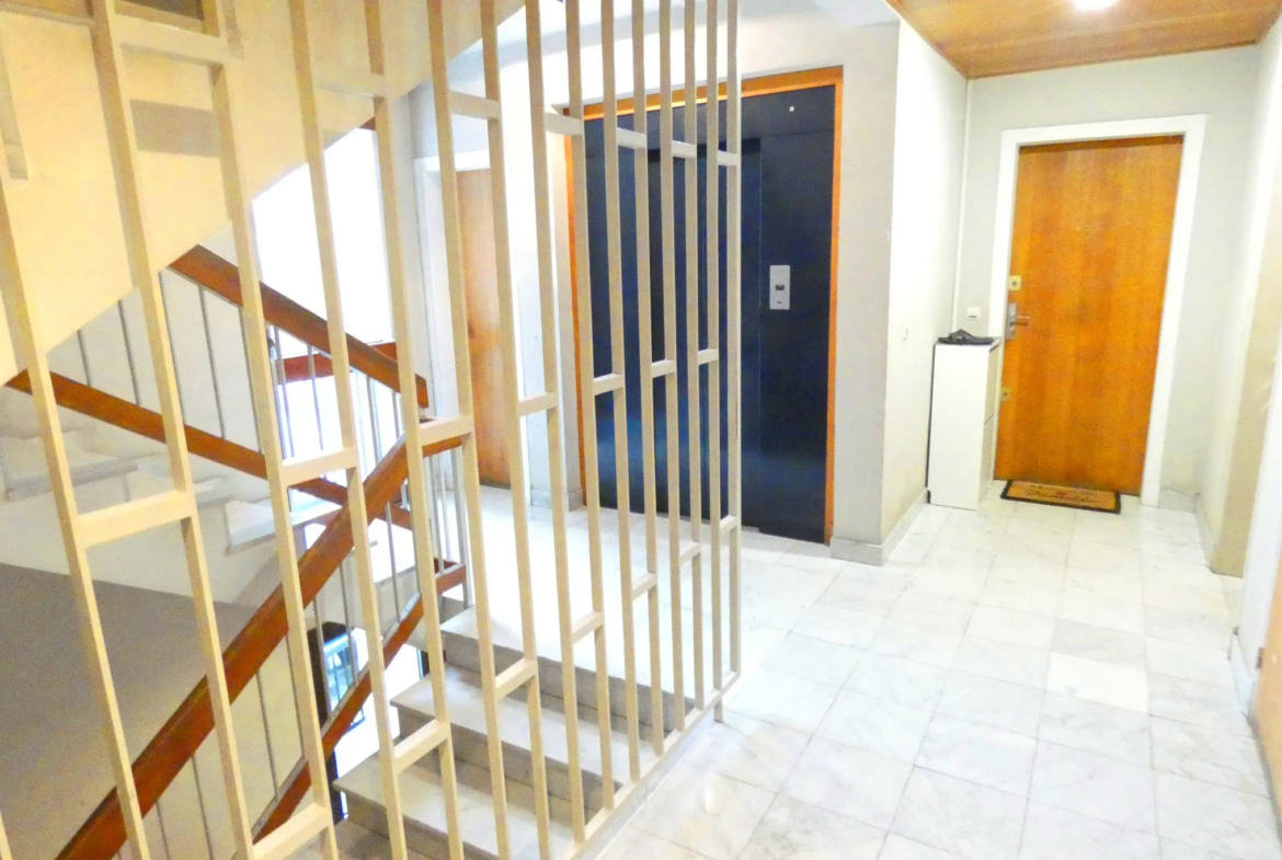 A vendre : Appartement T3 avec Balcon et Ascenseur à Aurillac 