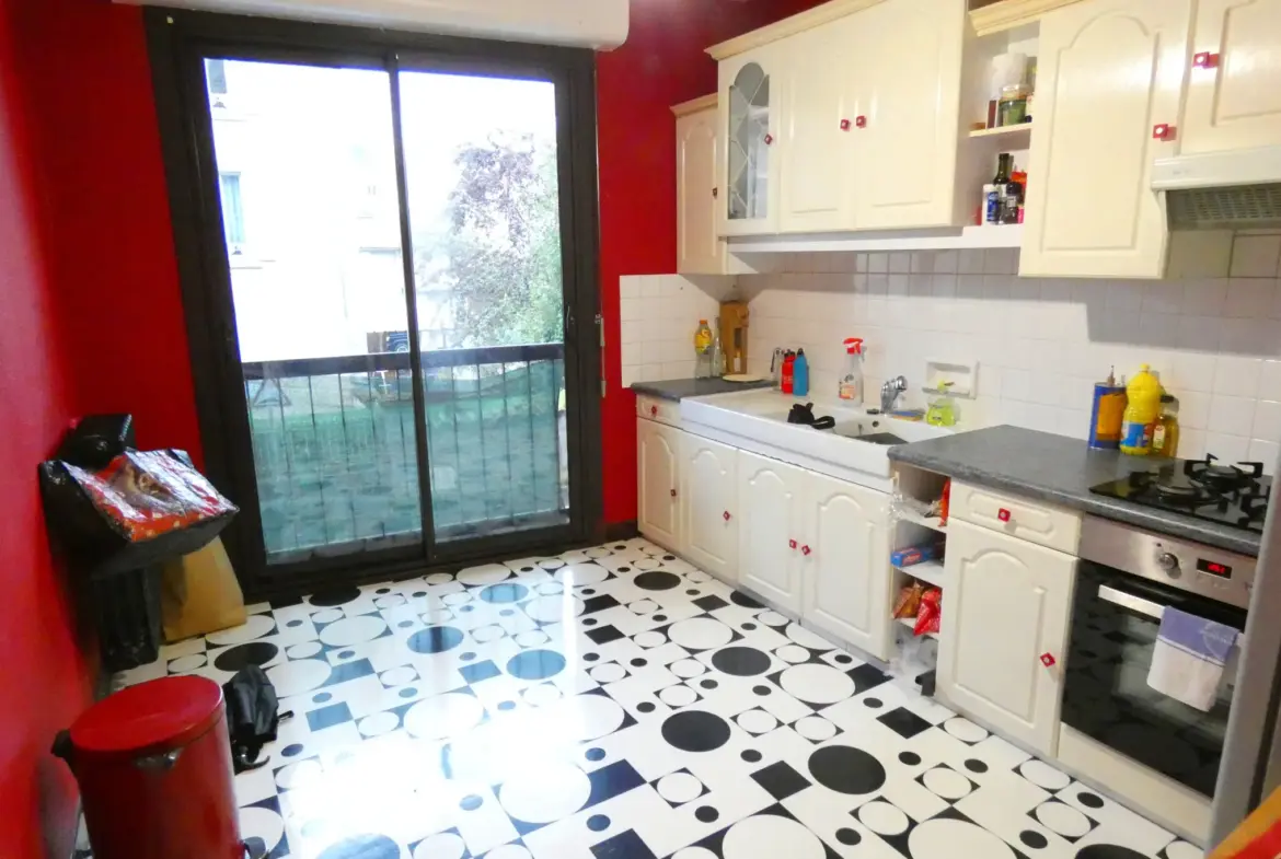 A vendre : Appartement T3 avec Balcon et Ascenseur à Aurillac 