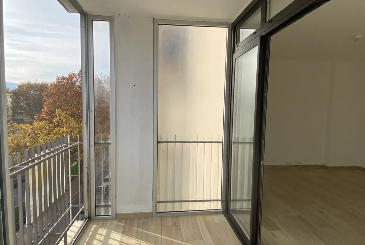 À vendre : Appartement T4 rénové avec vue sur les Quais à Perpignan 