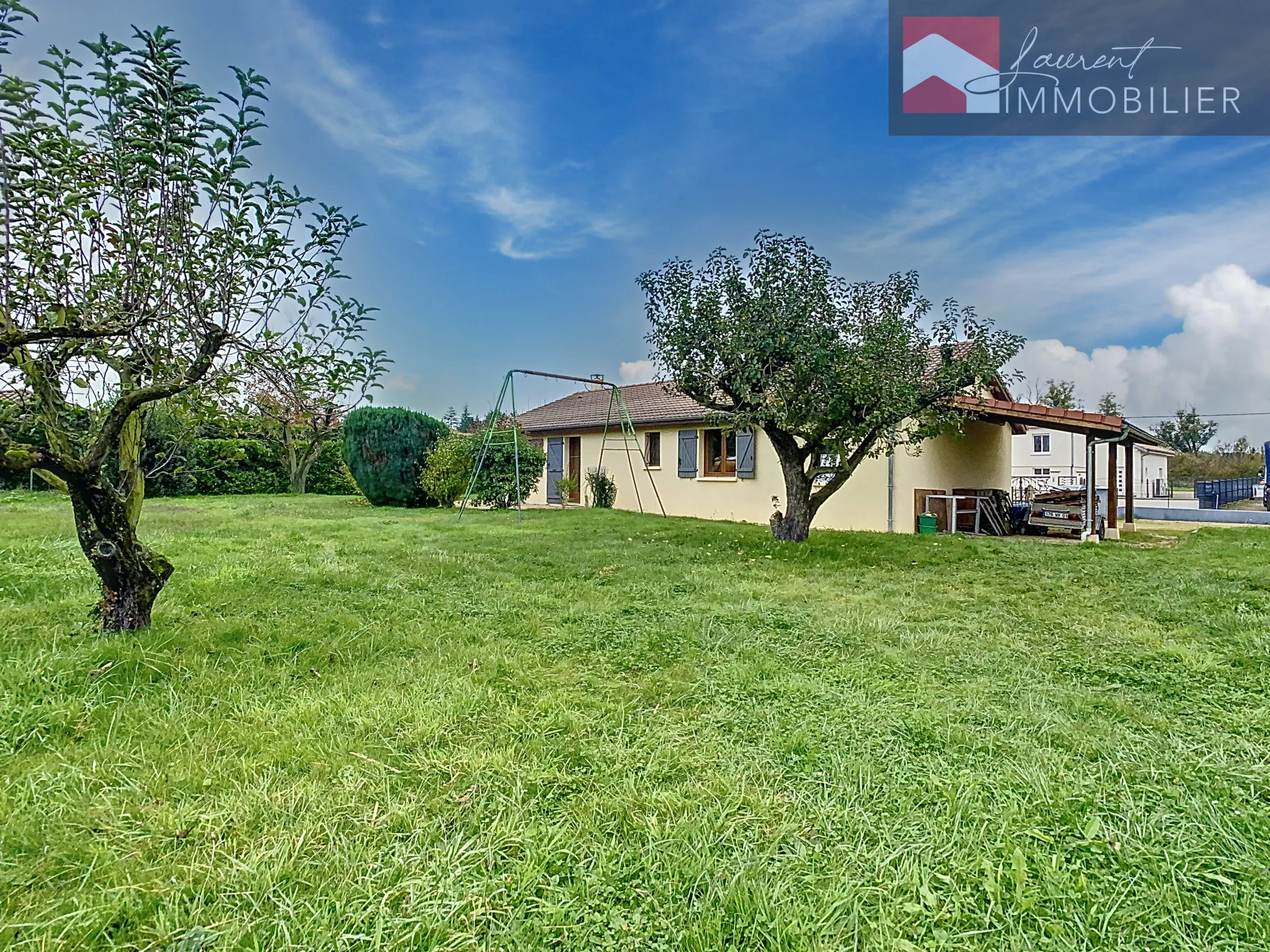 Maison de plain-pied 3 chambres avec garage à vendre à Pont de Vaux 