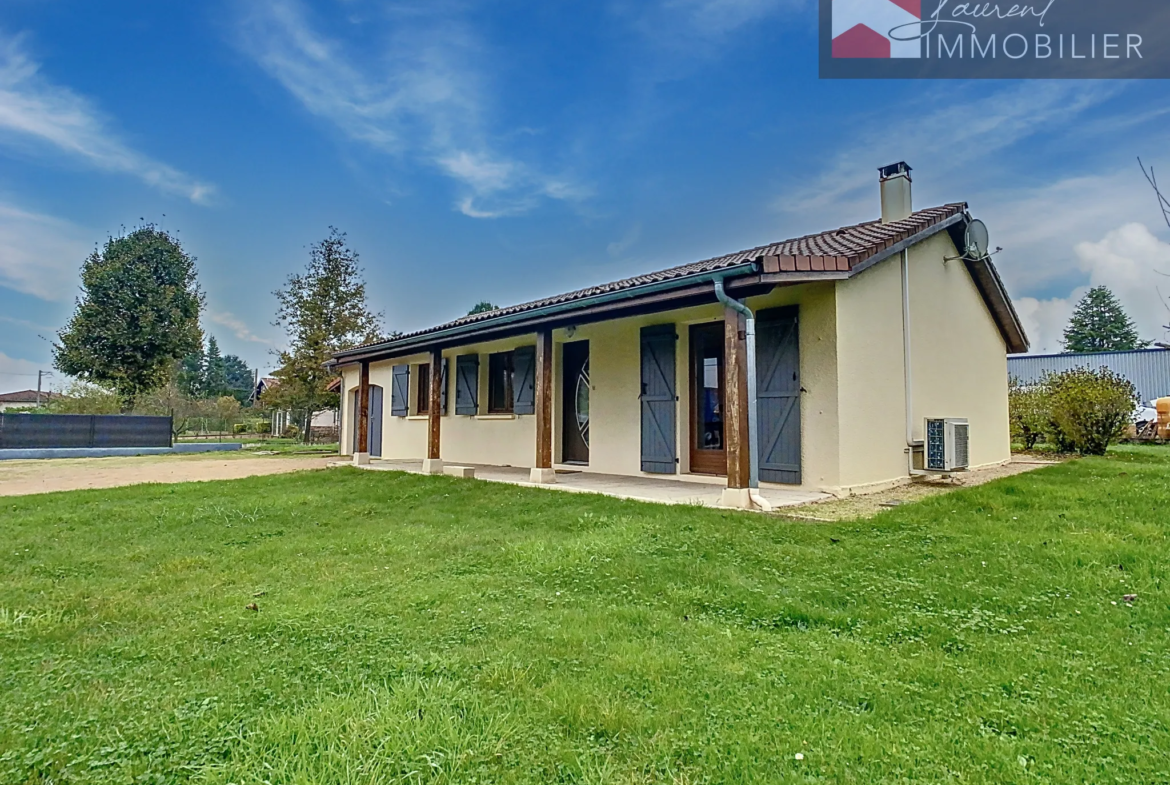 Maison de plain-pied 3 chambres avec garage à vendre à Pont de Vaux 