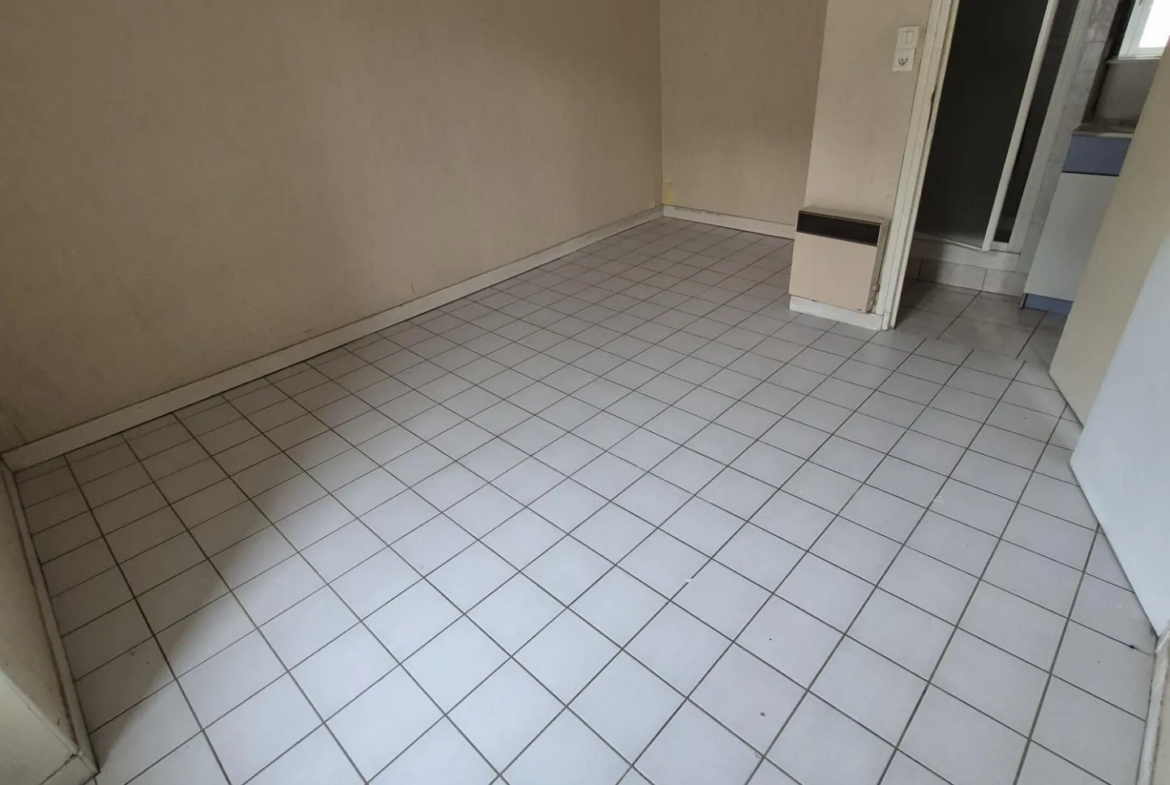 À vendre : Appartement T2 au 1er étage à Saint Marc, Brest 