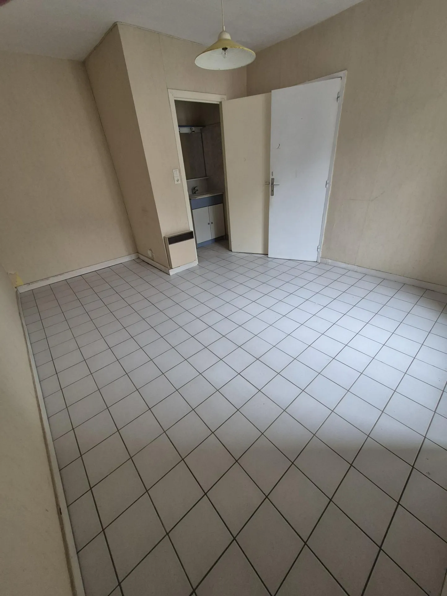 À vendre : Appartement T2 au 1er étage à Saint Marc, Brest 