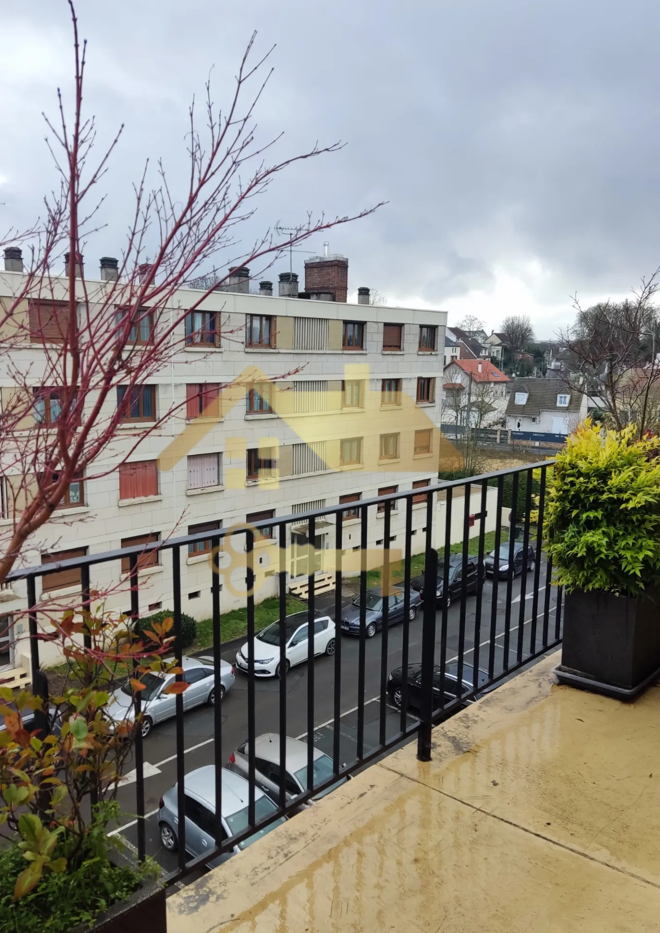 À vendre : Appartement 4 pièces de 74 m² à Le Thillay 