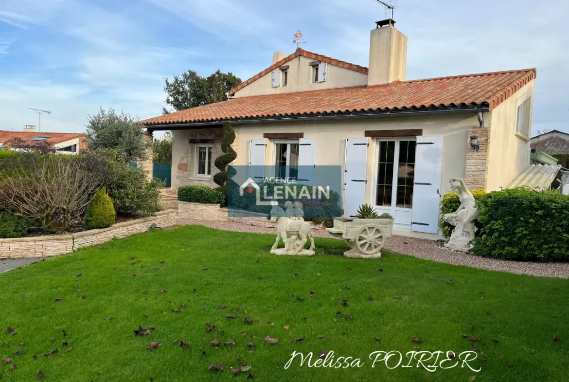 Charmante Maison 5 pièces à La Verrie avec Terrain et Garage 